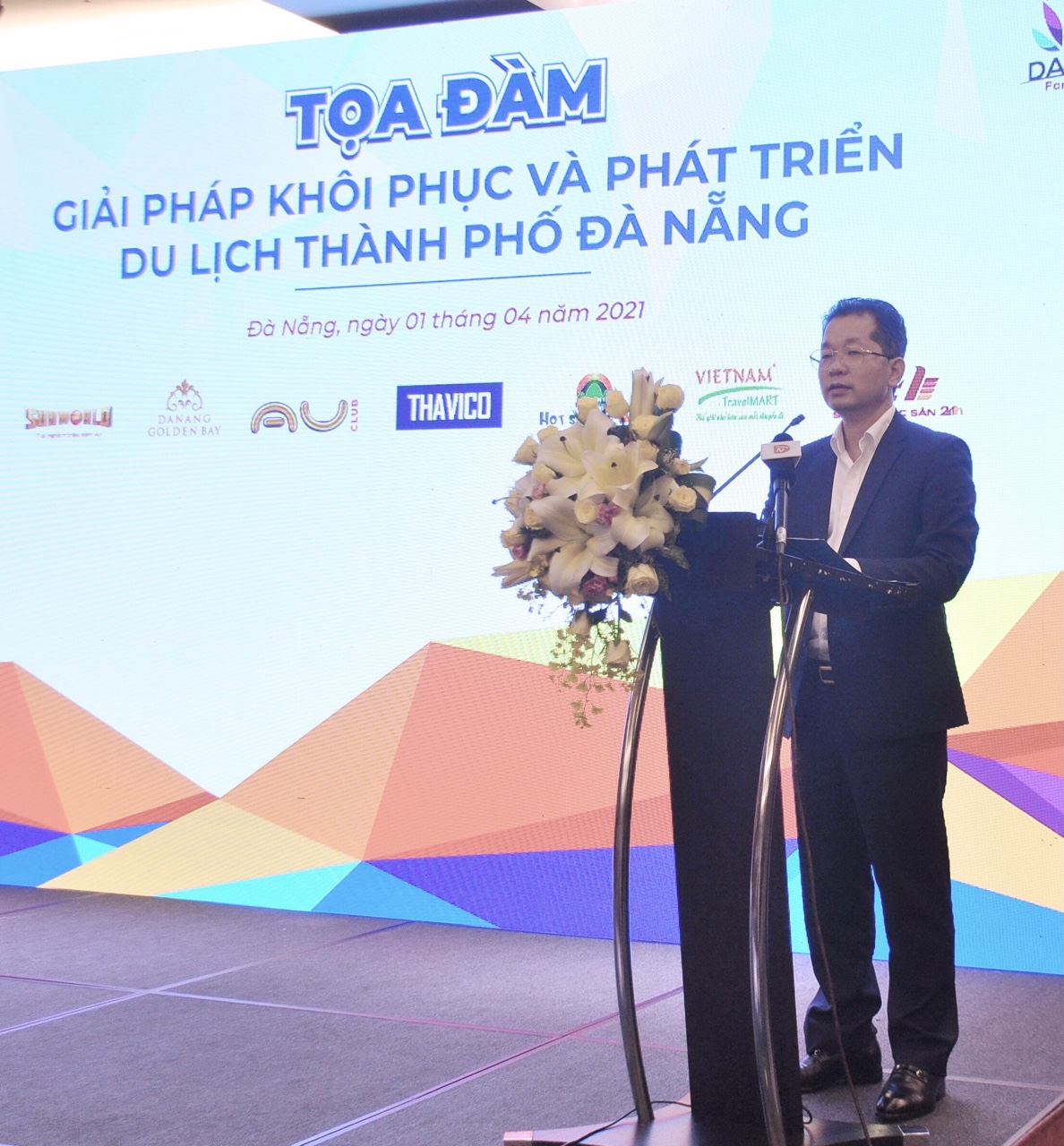 Bí thư Thành uỷ Đà Nẵng, Nguyễn Văn Quảng phát biểu